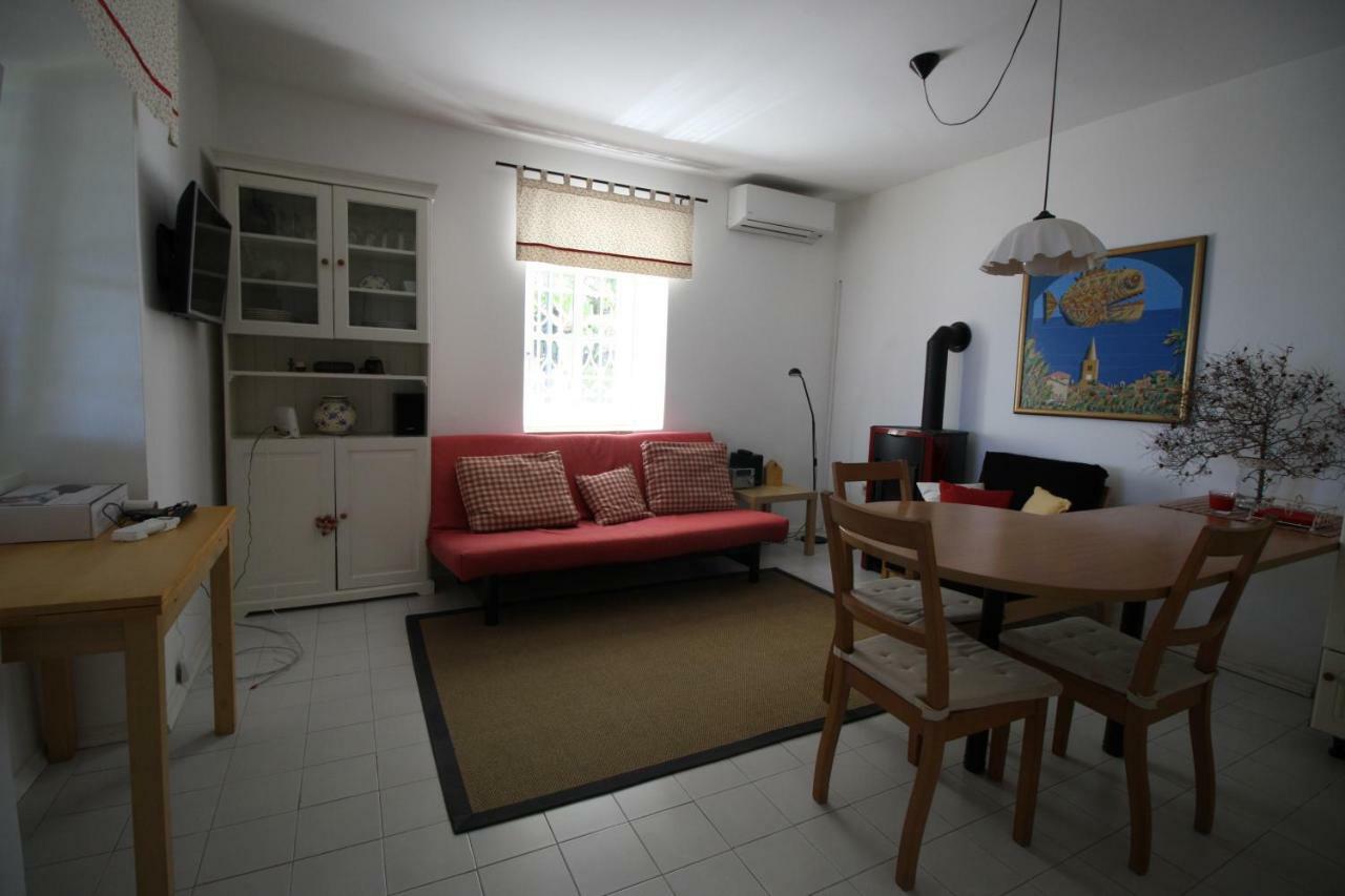 Apartments Panoramic ロヴラン エクステリア 写真